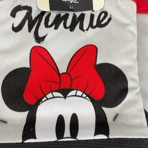 Disney Minnie Mouse Oversized Oven Mitt & Pot Holder - Picture 4 of 5
